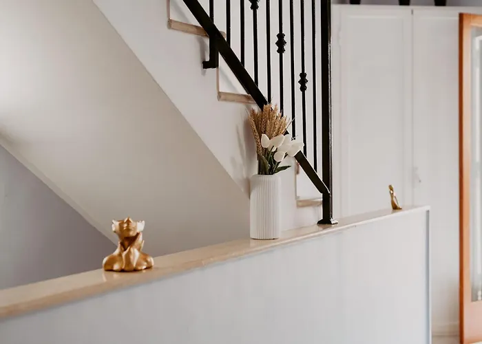 Couette-café Dimora L'etual 3*