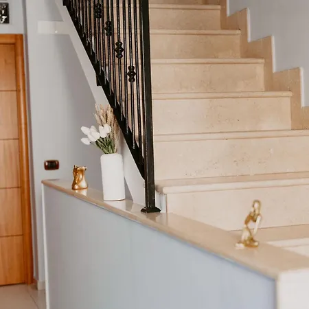 Dimora L'etual Bed & Breakfast 3*