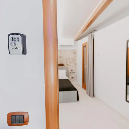 Dimora L'etual Bed & Breakfast *