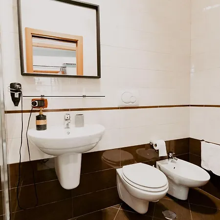 Dimora L'etual 3* Bari