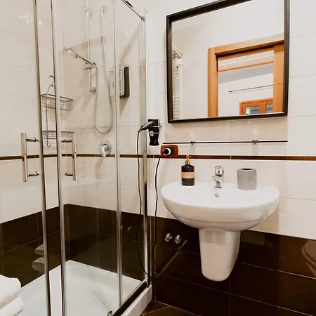 Dimora L'etual Bed & Breakfast *