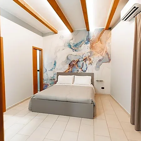 Dimora L'etual Oda ve Kahvaltı Bari